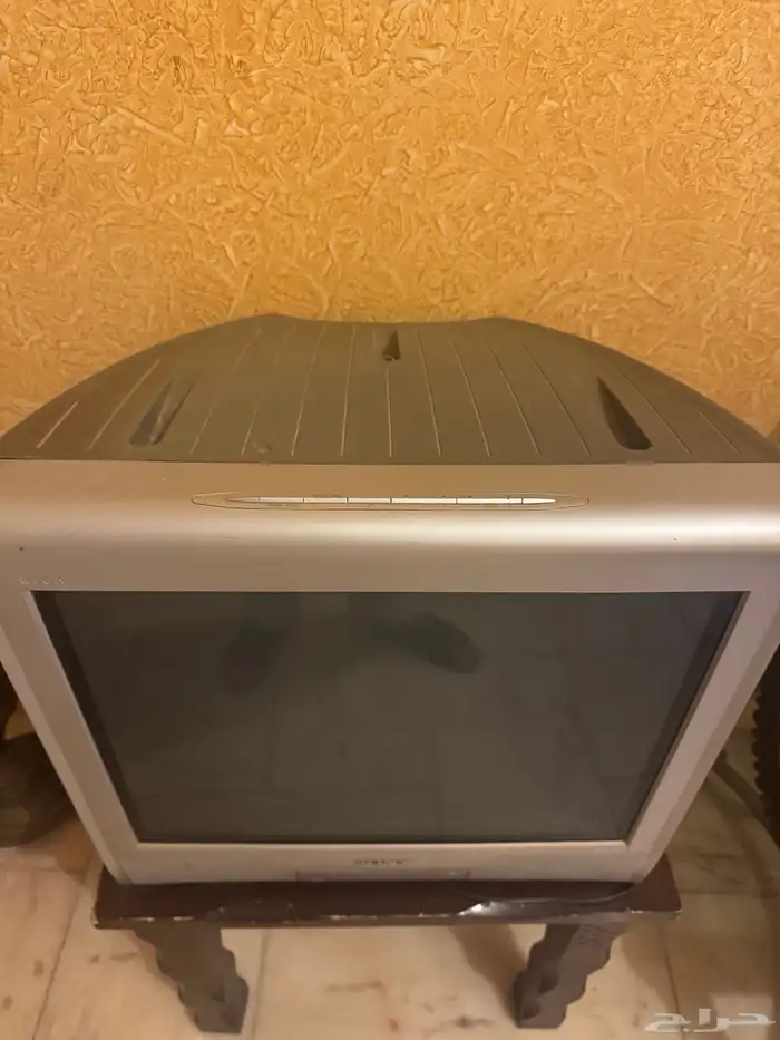 تلفزيون من سوني 4