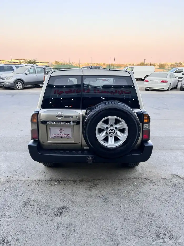 نيسان فتكGL موديل 2016 6