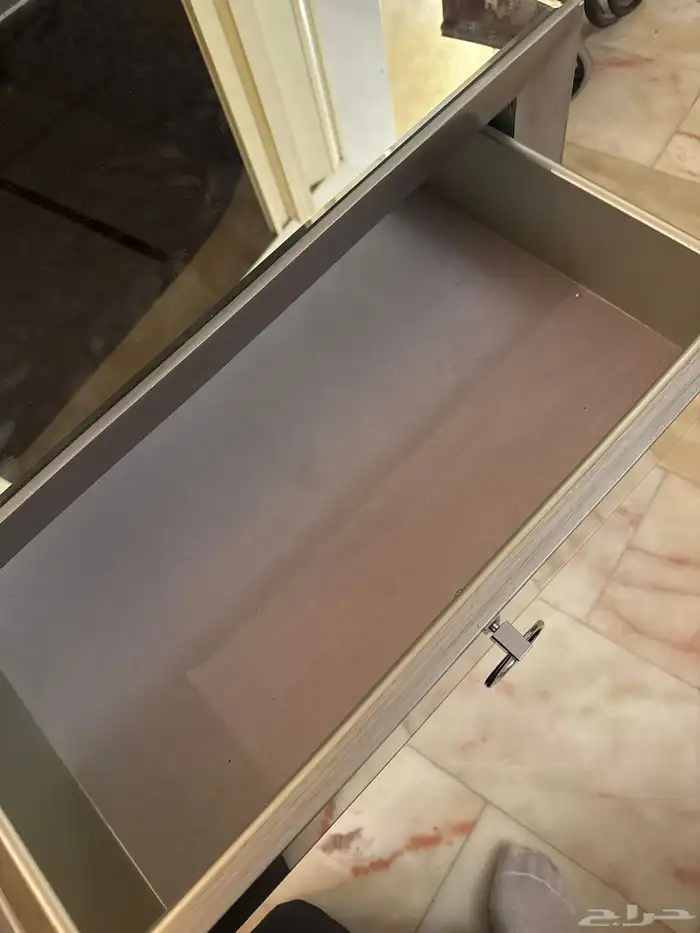 طاولة و كوميدينا 3