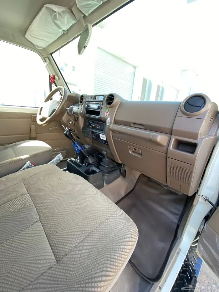 جيب ربع بوليسي 2013 29