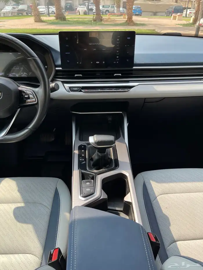 جيلي امجراند 7 موديل 2023 فل كامل 39