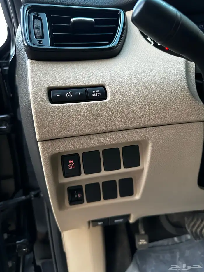 نيسان اكس تريل 2022 وكالة 14