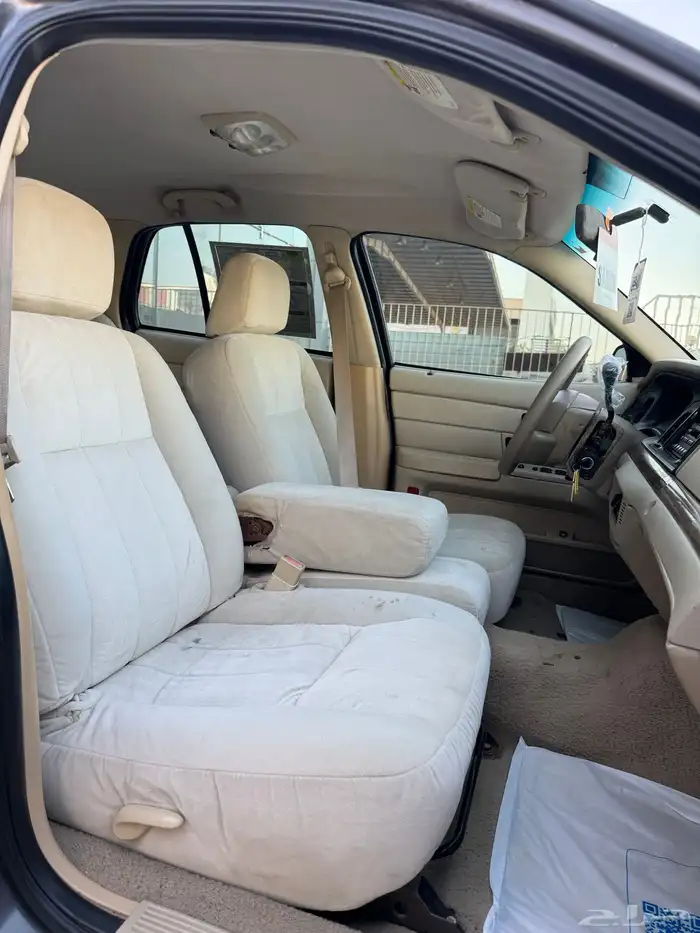 للبيع فورد فاكتوريا2007 مدني 20