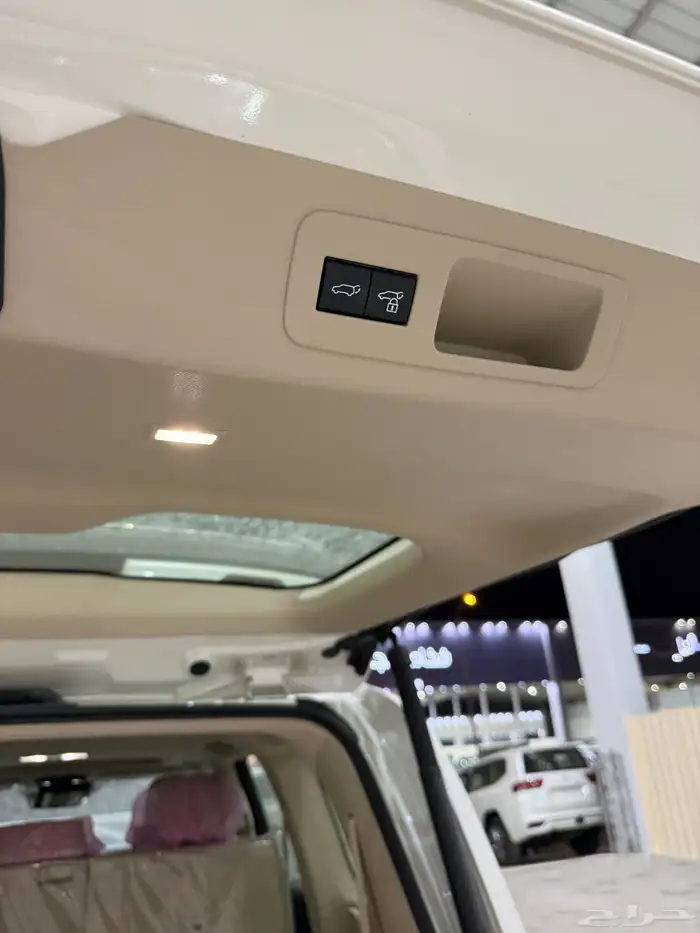 تويوتا لاندكروزر جكسار 2025 اصفار فل الفل تنفس طبيعي 7