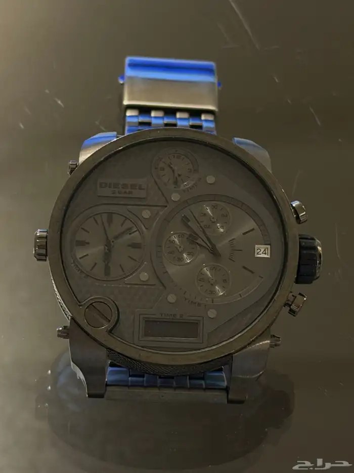 ساعة فاخرة من نوع ديزل حجم ملكي اللون برونز 3