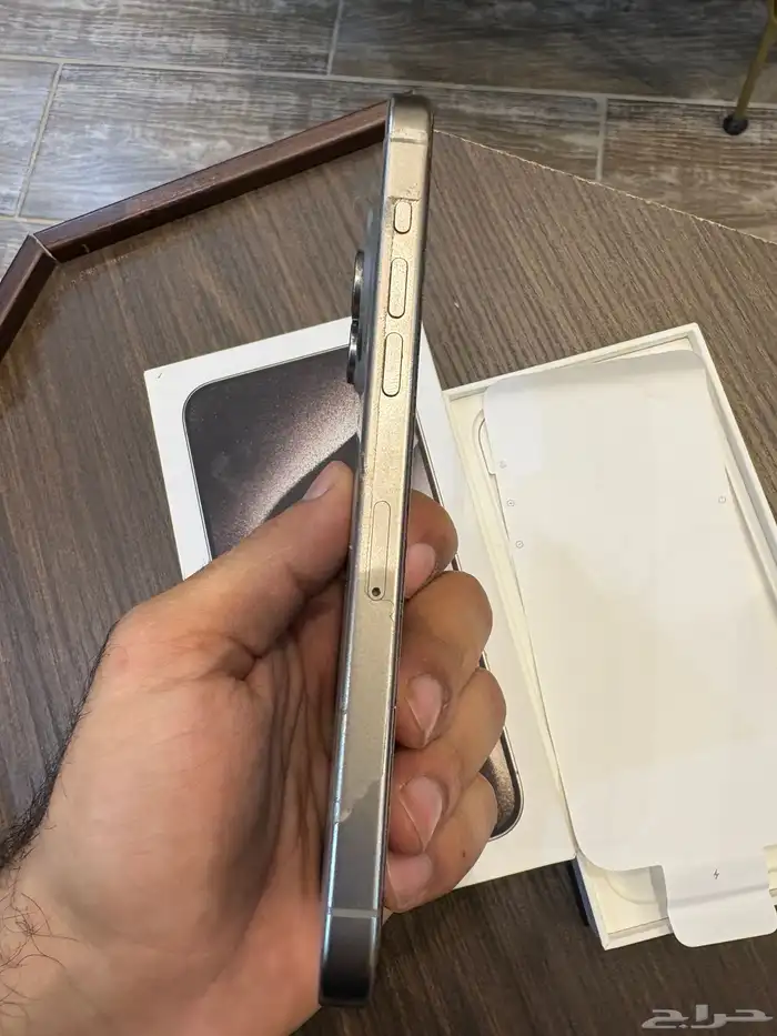 جوال ايفون 15 برو ماكس 1