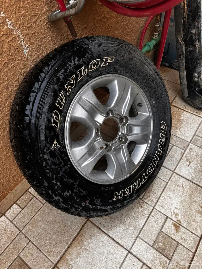 جنوط وكفرات جكسار 2007 0