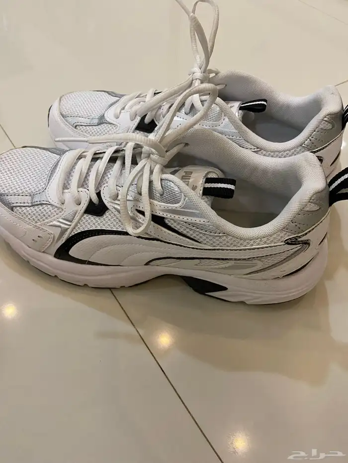 للبيع حذاء بوما الأصلي الموضه 0