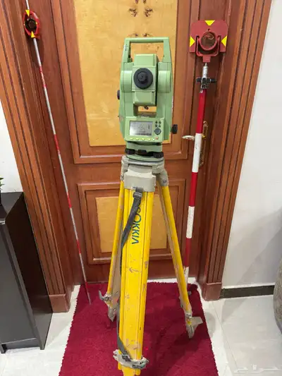 جهاز مساحة لايكا الأصلي index