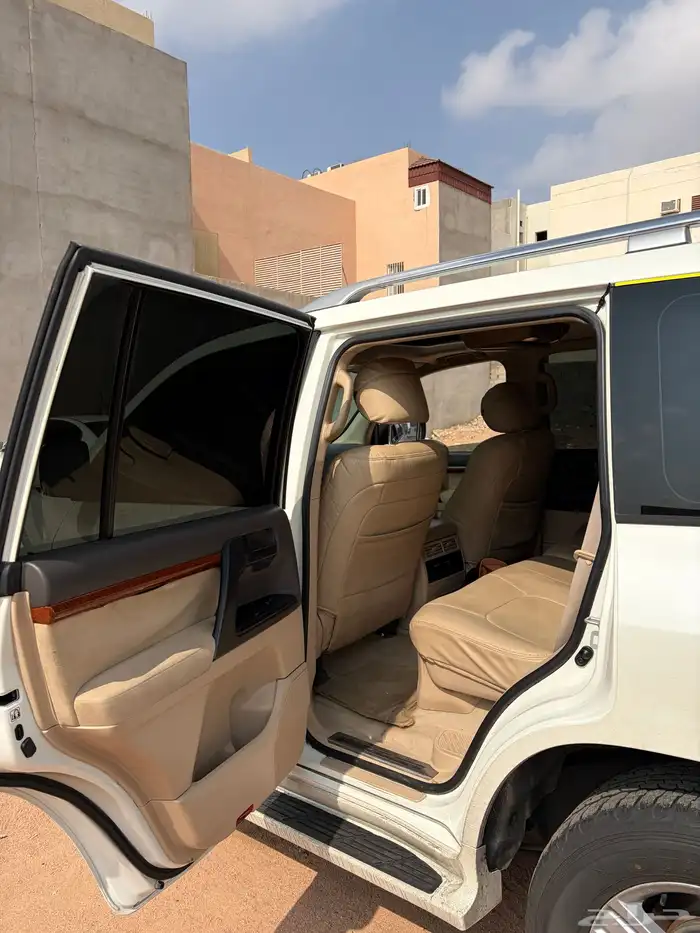 جيب لاند كروزر 2015 فل كامل GXR3 v8. عام 60 15