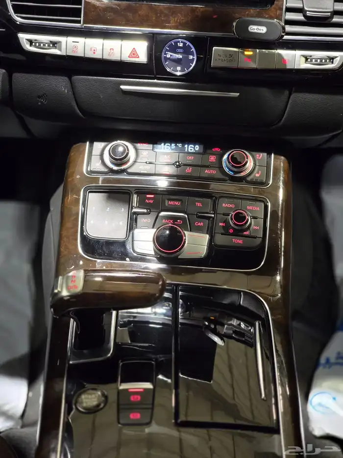 اودي A8-L موديل 2016 بحاله ممتازه 17