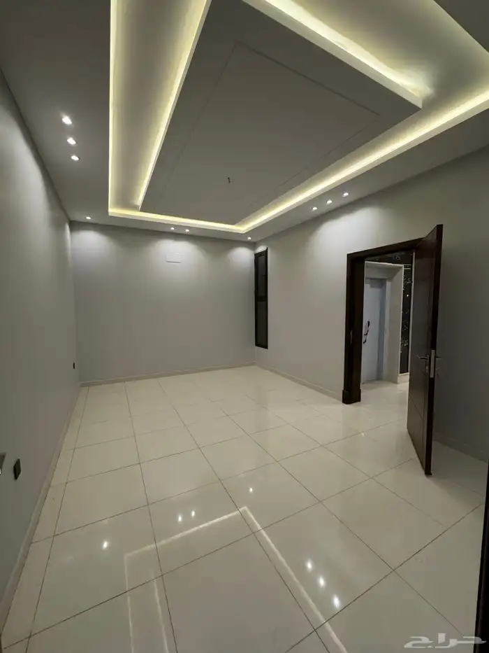 للبيع فيلا مودرن دورين ومحلق بدره الموسى واصل جميع الخدمات 8