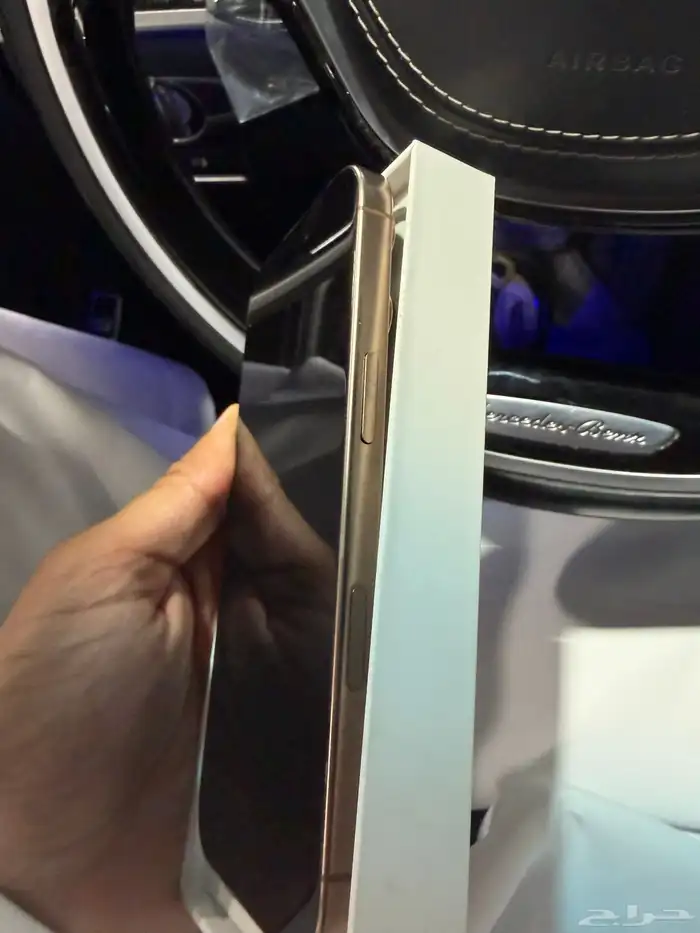 ايفون 16 برو صحراوي حجم 256 1