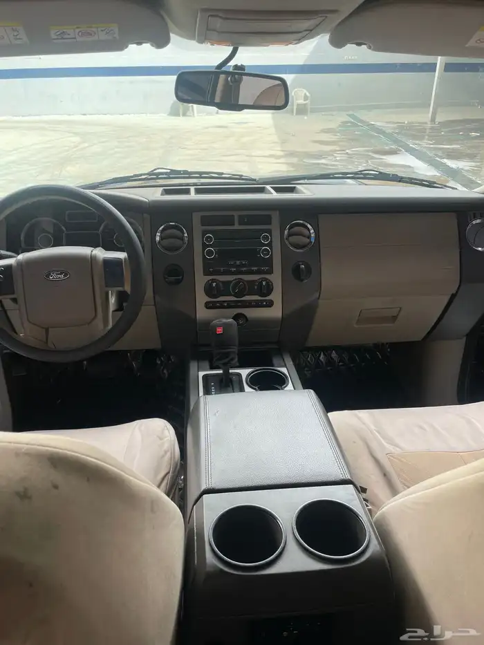 فورد اكسبدشن 2013 اسود قصير بدون دبل 12