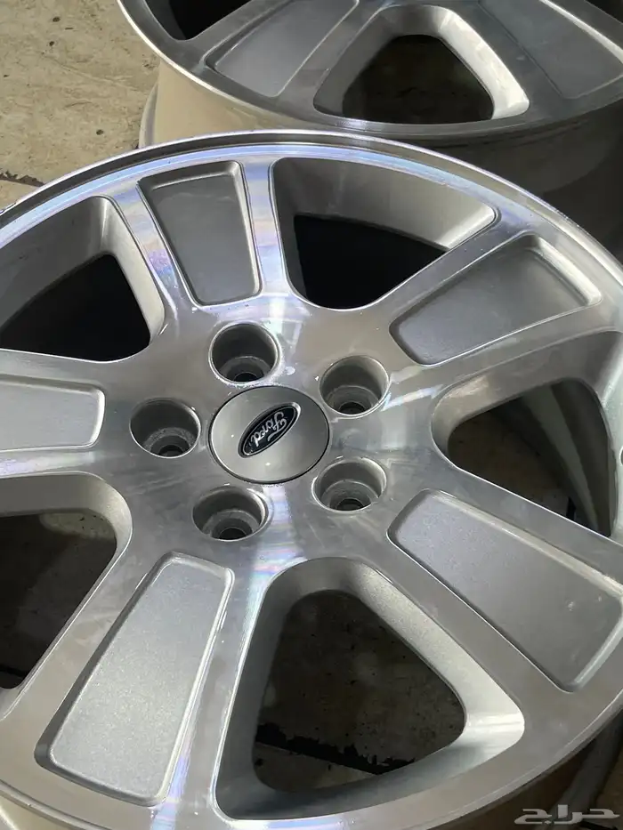 طقم جنوط فورد فكتوريا أصلي وكالة مقص 17 3