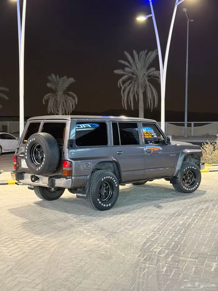 صالون باترول90 LS 6