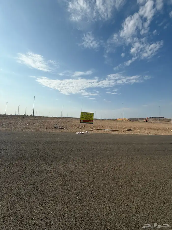 للبيع ارض تجارية في مخطط اطلالة الرانوناء م500 شارع64 شمالي 2