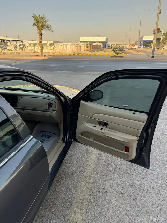 للبيع فورد فاكتوريا2007 مدني 22