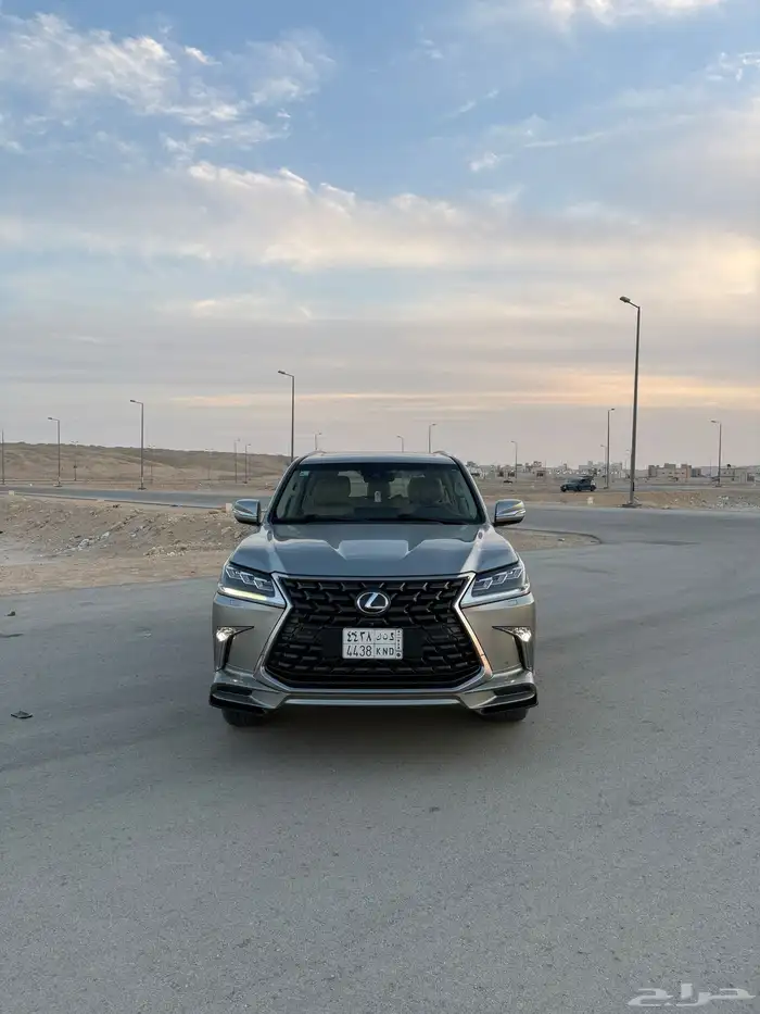 جيب لكزس 2017 بريمي فل كامل 0