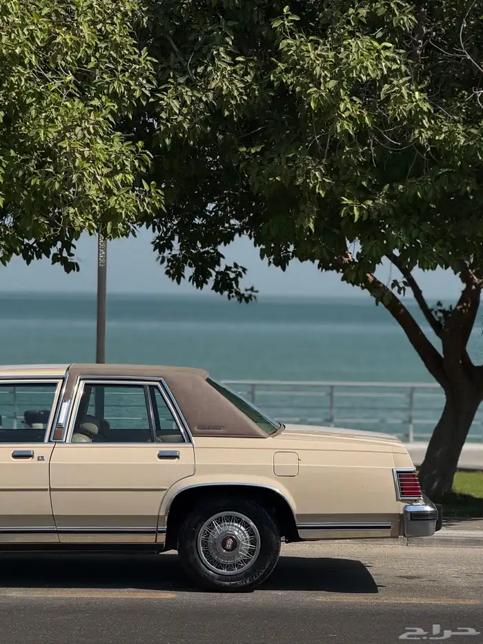 فورد ماركيز كلاسيك 15