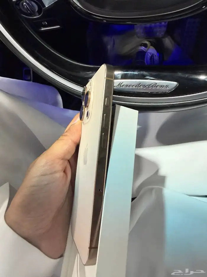 ايفون 16 برو صحراوي حجم 256 2