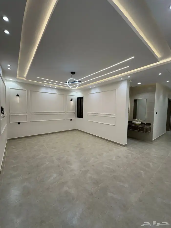 للبيع شقه علويه تشطيب مودرن ومساحه ممتازه بحي الضيافه520الف 11