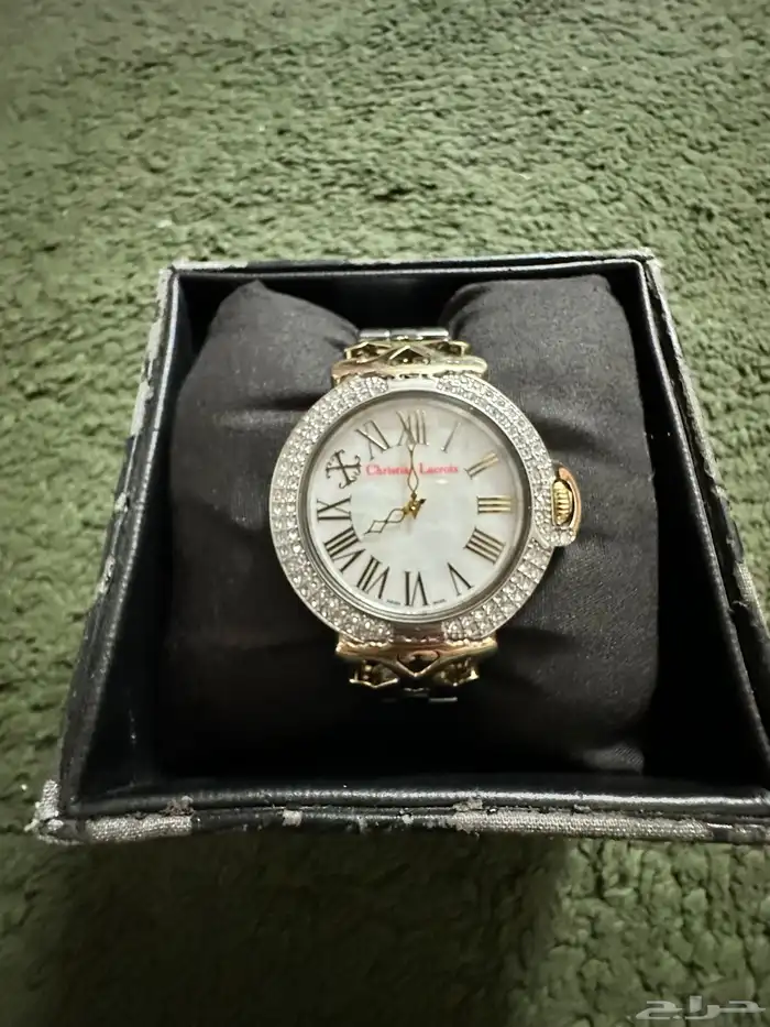 ثلاث ساعات نسائيه أصليه 6