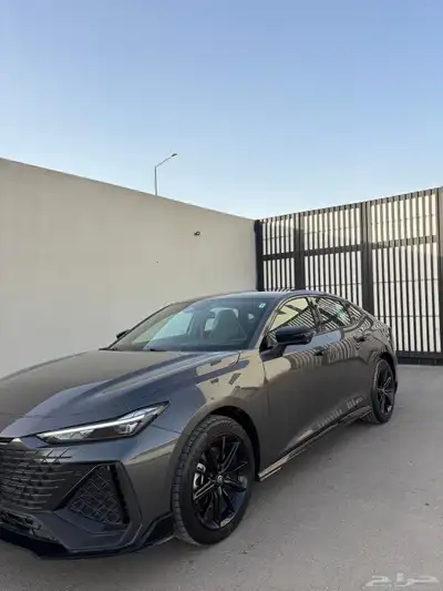 شانجان يوني في سبورت 2025 للبيع index