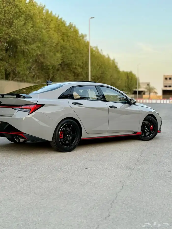 افانتي النترا N قير عادي قمة النظافة بحالة الوكالة 3