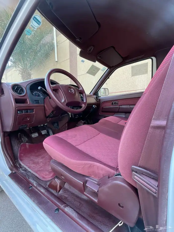 نيسان- ددسن-2013-غمارتين- بنزين-GL- قير عادي- بدون دبل- مخزن 15