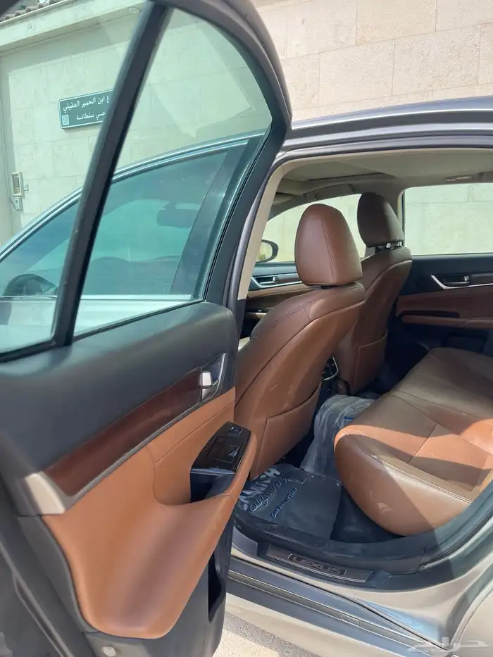 للبيع لكزس gs موديل 2015 11