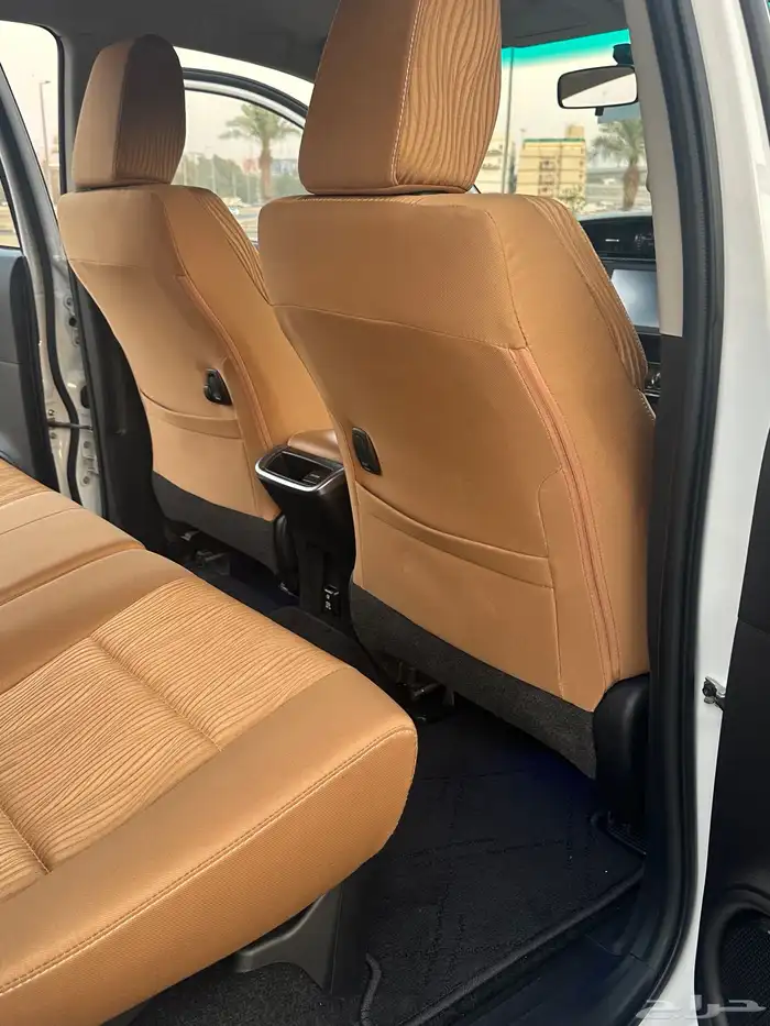 فورشنر 6 سلندر دبل (VX) 2023 ( بحالة الوكالة ) 37