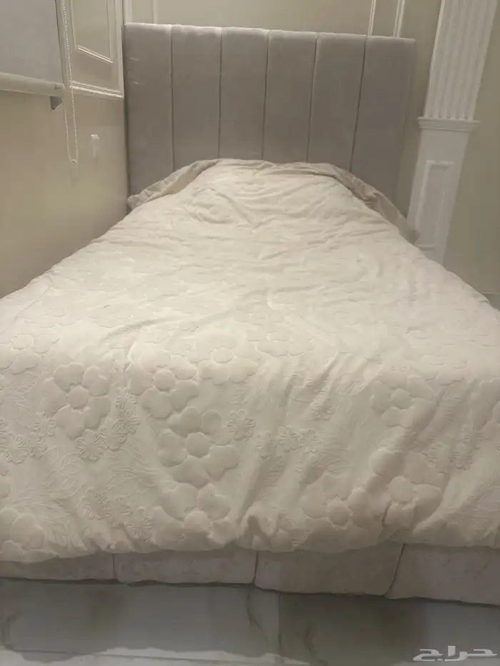 أثاث غرفة نوم كامل 1