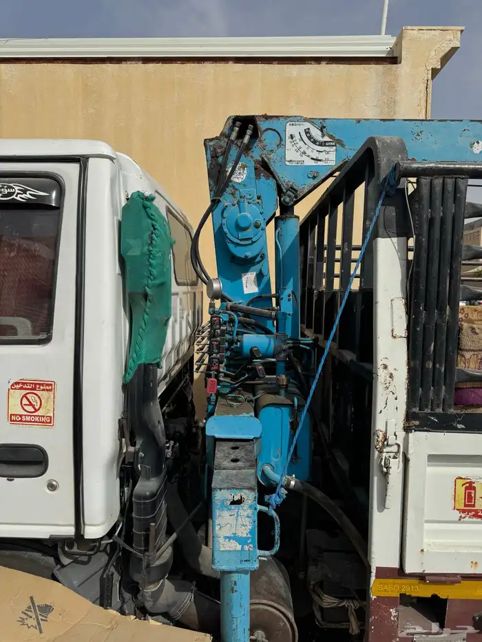 ايسوزو 2008 ونش هايدروليك جامبو للبيع نظيفة ممشي 989958 2