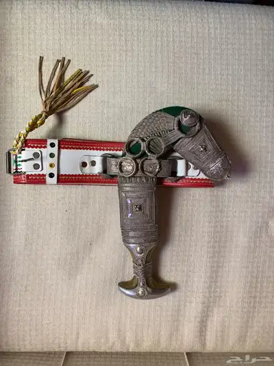 خنجر راس أم سيال شبيه الزراف قديمه index