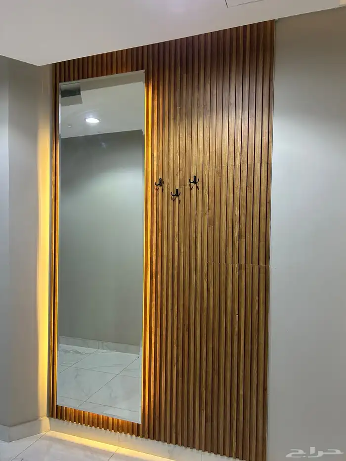 ديكور مدخل بديل خشب مستخدم للبيع 0