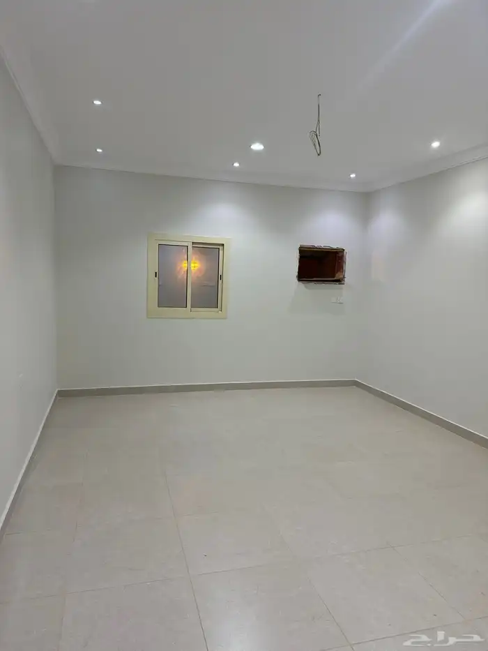 شقة للإيجار بحي الرحمانية ( الحمدانية) 4