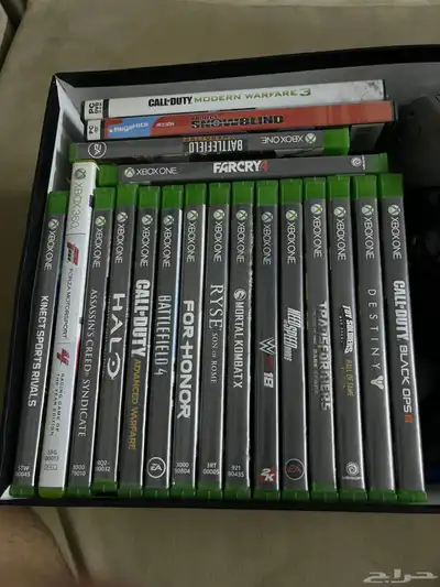 اشرطة xbox وpc شبه جديده مع الكتلوجات 0