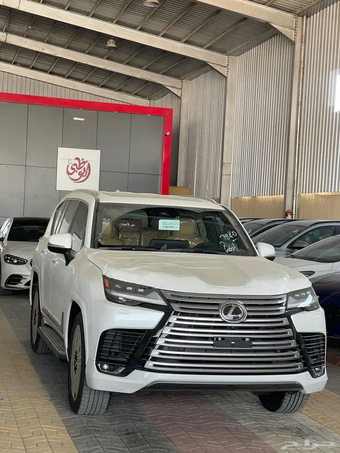 لكزس LX600 BB بنزين 2025 1