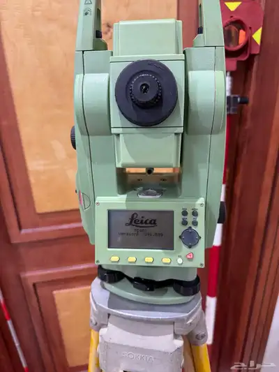 جهاز مساحة لايكا الأصلي index