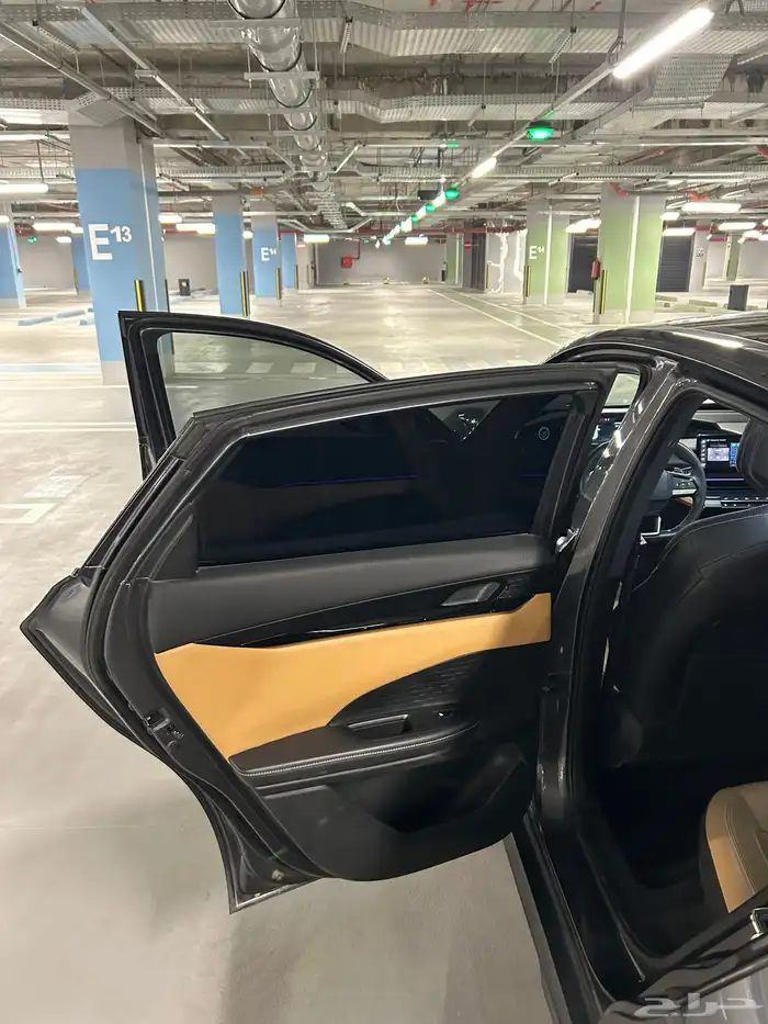 شانجان يوني في 2024 11