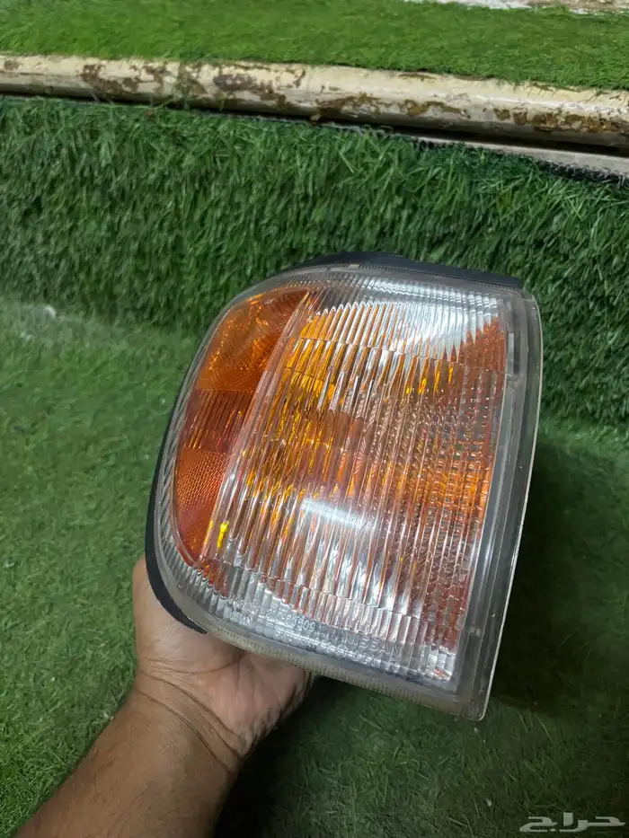 اسطب فلشر امامي ركن يمين اصلي 1998 إلى 2005 7