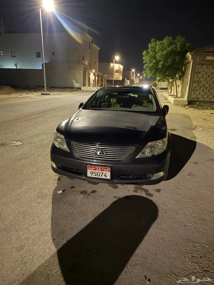 للبيع لكزس شورت 460 تشليح او استخدام 0