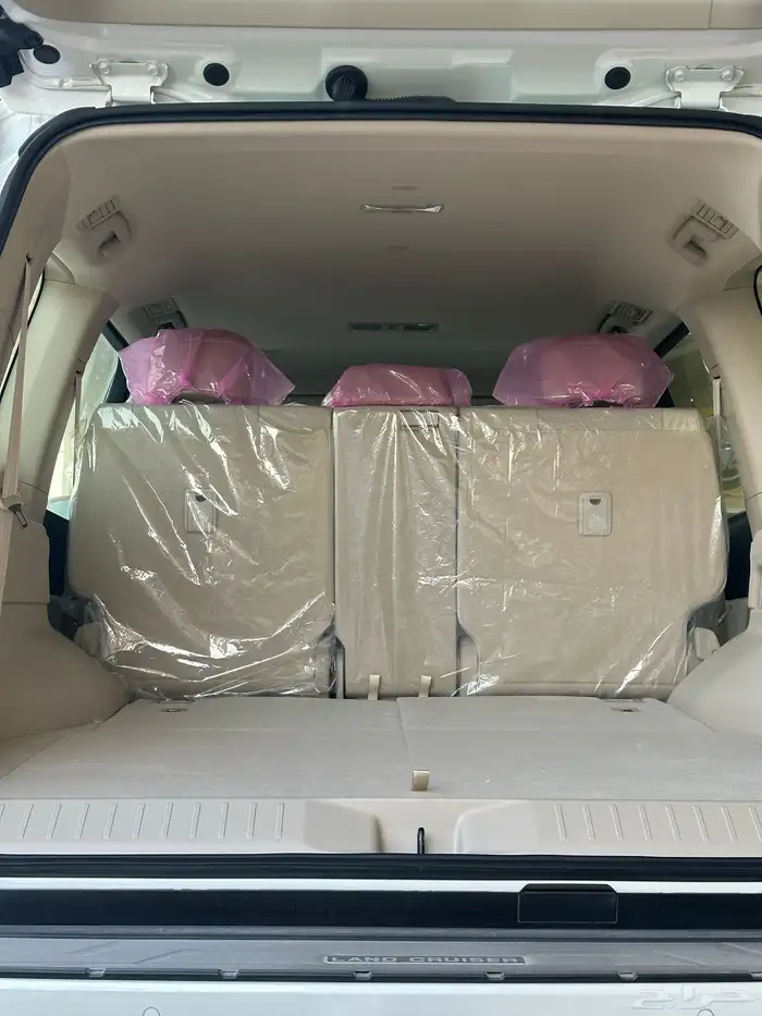 تويوتا GXRL4بريمي شهاده 2025 ابيض داخل بيج 2