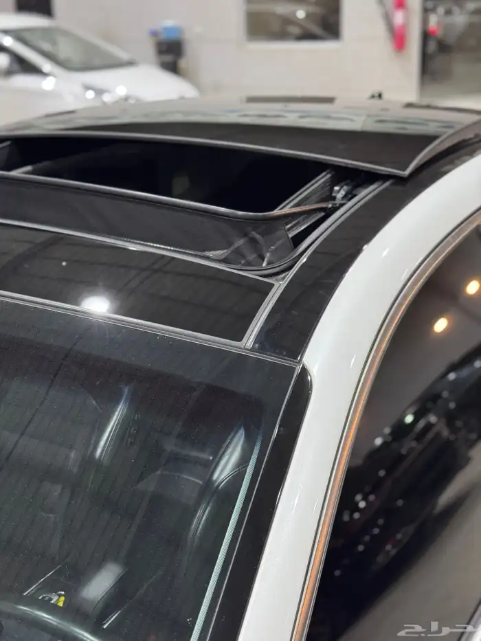 ازيرا 2020 فل كامل اعلى فئه ( 6 سلندر ) بدي وكاله 8