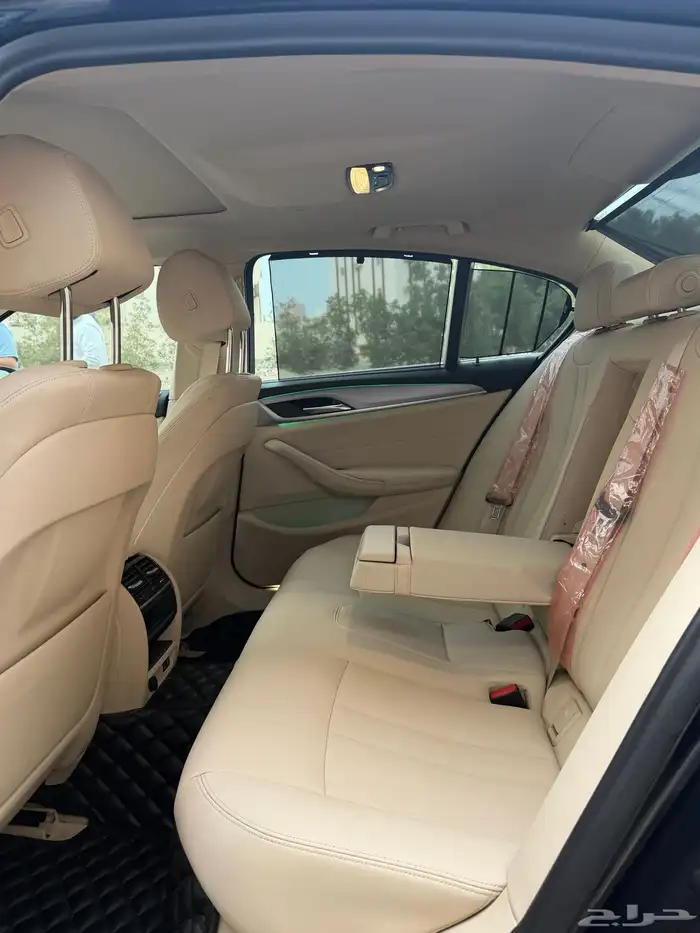 للبيع BMW موديل 2020 بحاله الوكاله 7