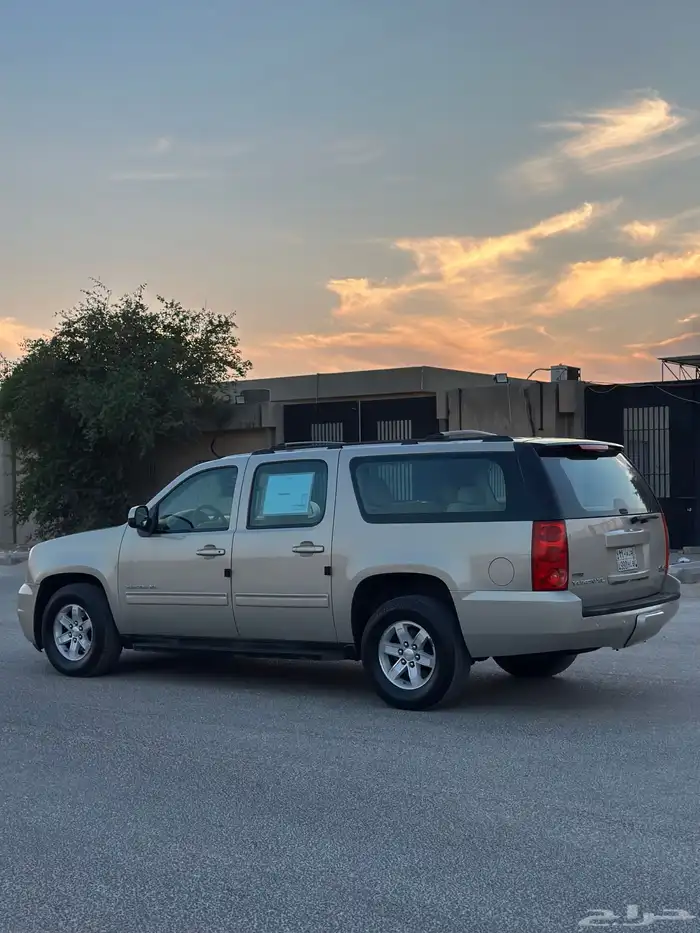 للبيع يوكن 2012 طويل 7