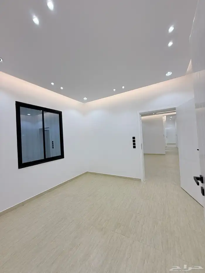 للبيع دور ارضي بمدخل سياره6غرف بأحد رفيده بسعر550الف 4