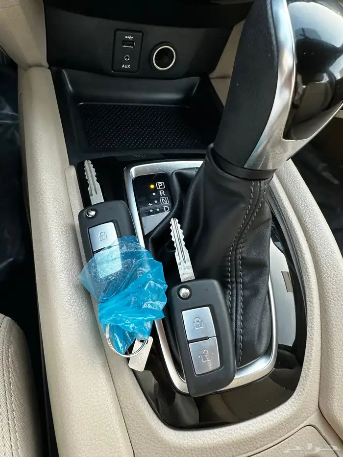 نيسان اكس تريل 2022 وكالة 25