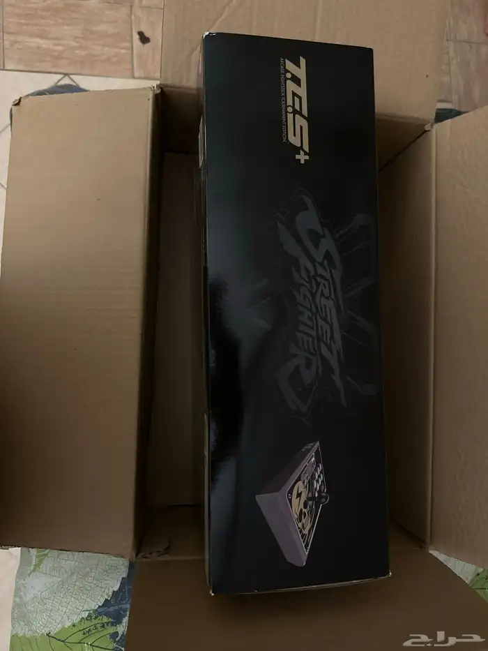 كنترول العاب القتال الاحترافية من MAD CATZ النسخة الخاصة 1